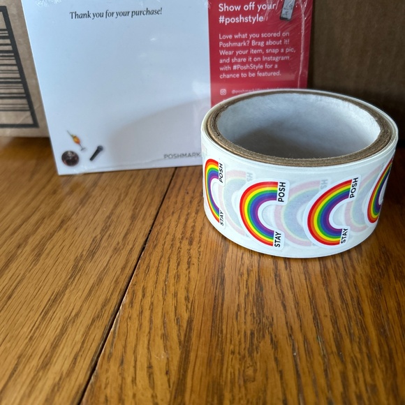 Giveaway (also fyi closet closing all items reduced in price) - Picture 5 of 5